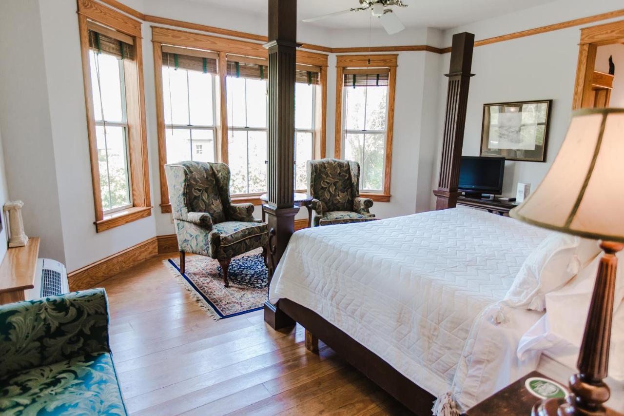 Roanoke Island Inn Manteo Room photo