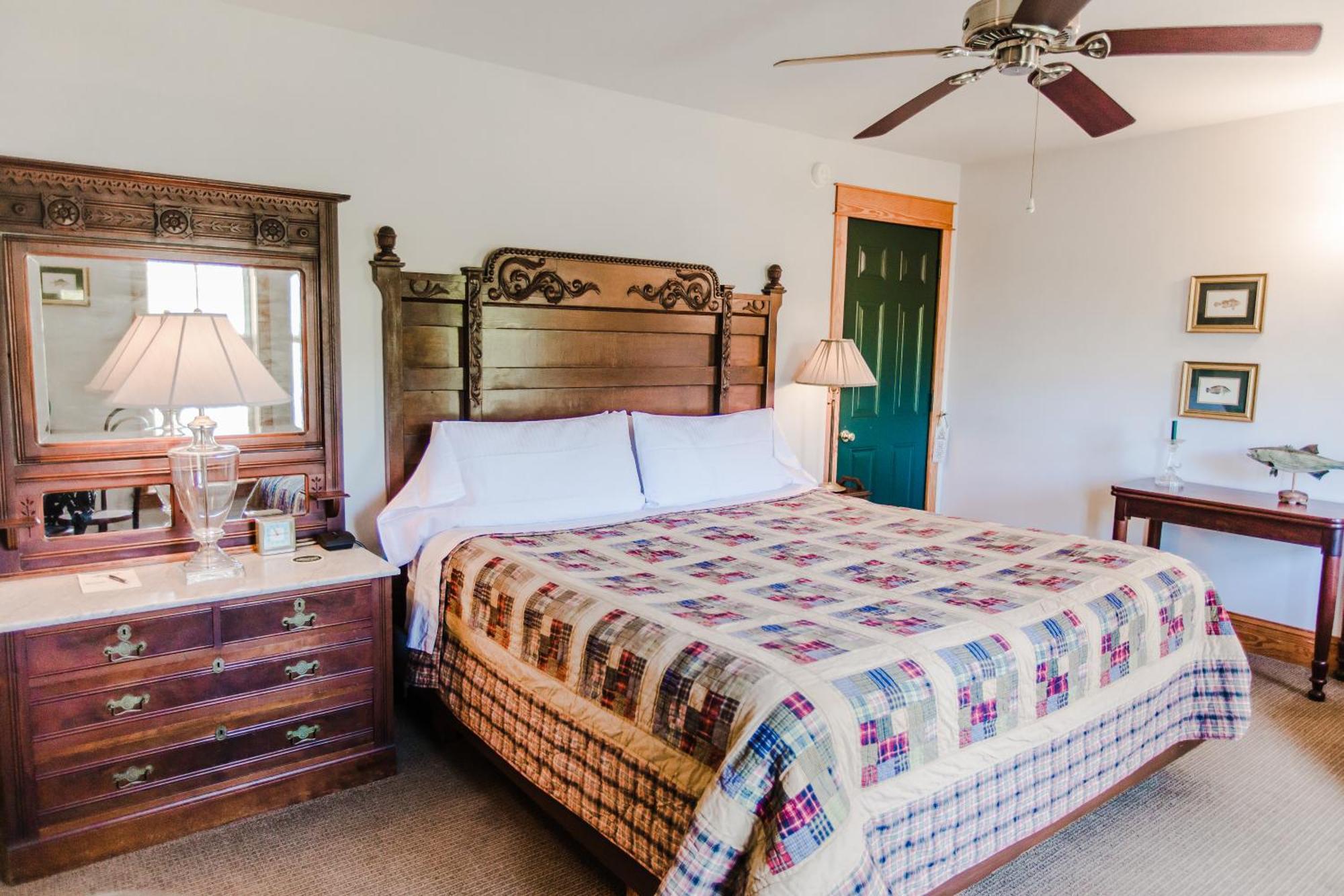 Roanoke Island Inn Manteo Room photo