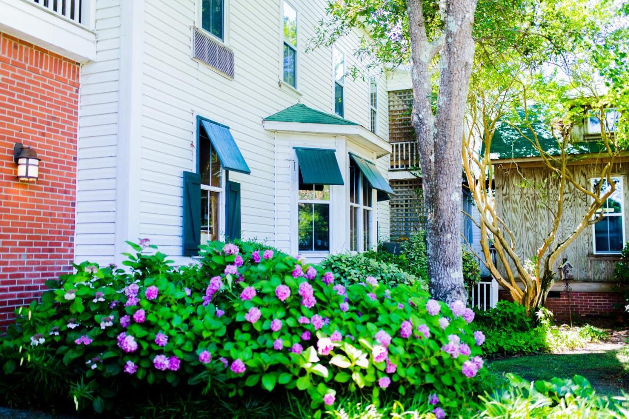 Roanoke Island Inn Manteo Exterior photo