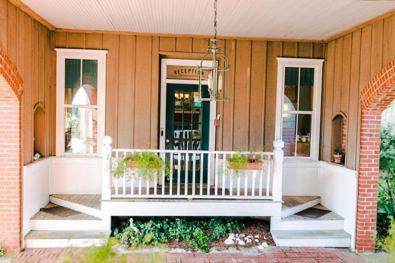 Roanoke Island Inn Manteo Exterior photo